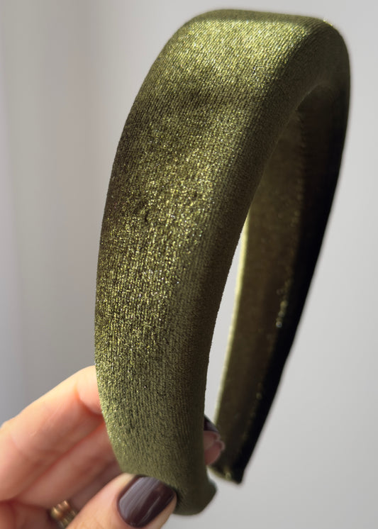 Antonia Velvet Headband – Calm Strength in Olive Green