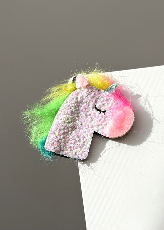 Regenbogen-Einhorn-Haarspange