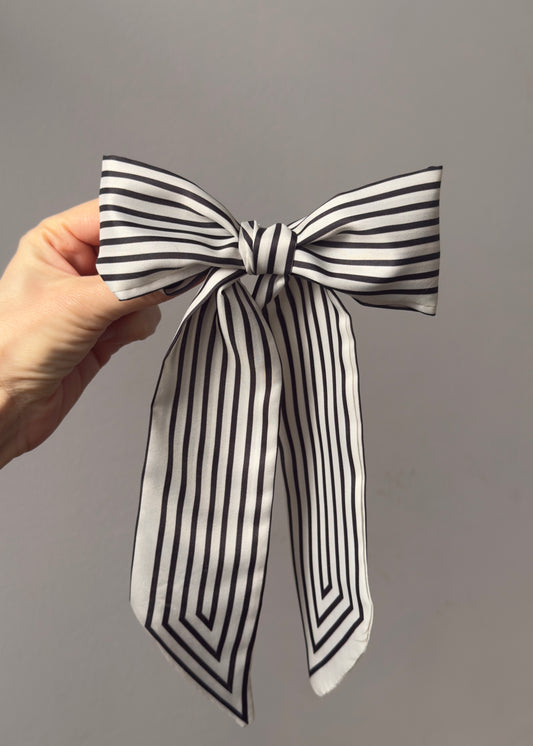 Diana - Black and White Striped Hair Bow