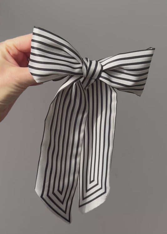 Diana - Black and White Striped Hair Bow